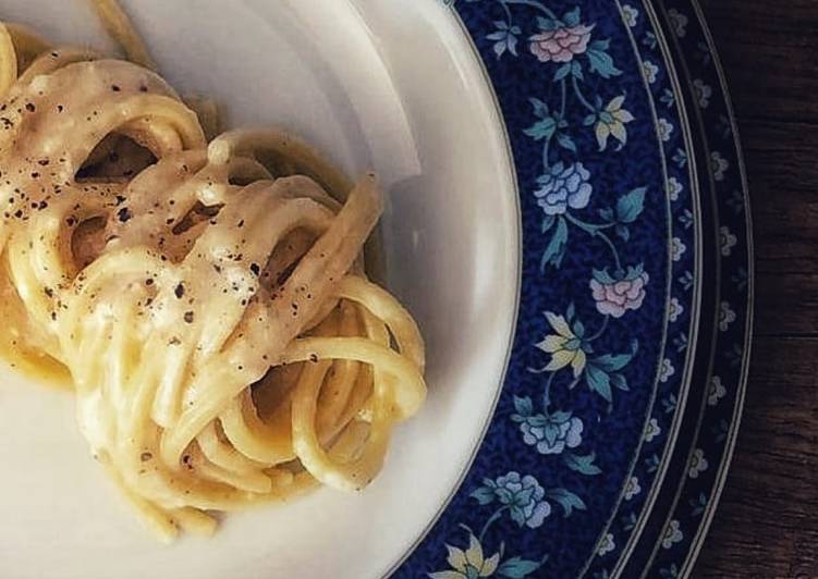 Spaghetti cacio e pepe 🧀