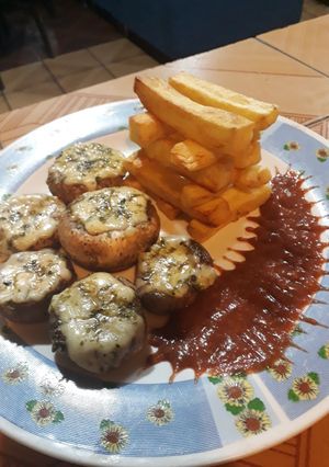 Una foto de Champiñones rellenos fácil