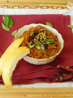 க்ரேப் ஃப்ரூட் தோல் சட்னி (Grape fruit rind Recipe in tamil) செய்முறை முக்கிய புகைப்படம்