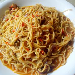 A picture of Jollop spaghetti.