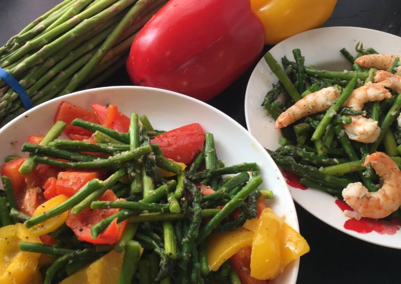Easy and Quick Stir-Fried Asparagus with Sweet Pepper