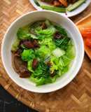 Canh Cải Dún Nấu Nấm Mèo Chay