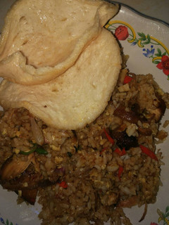Foto resep Nasi Goreng tabur Ayam Bakar 🍛