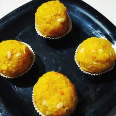 A picture of Motichur Laddu.