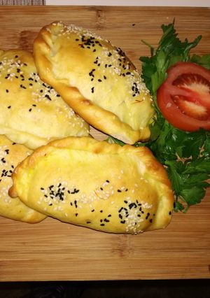 عکسی از دستور پیراشکی با خمیر جادویی