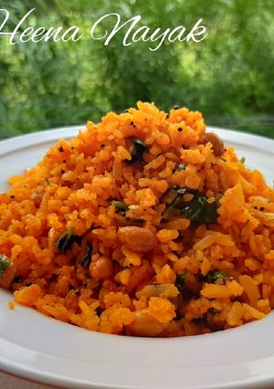 બટાકા પૌઆ (Bataka Poha Recipe In Gujarati) રેસીપી મુખ્ય ફોટો