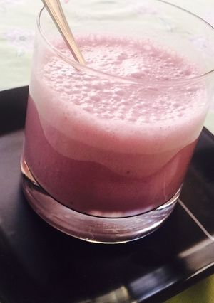 Hình của món Siro nho tím màu chung thuỷ.