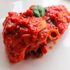 A picture of Pollo alla cacciatora.