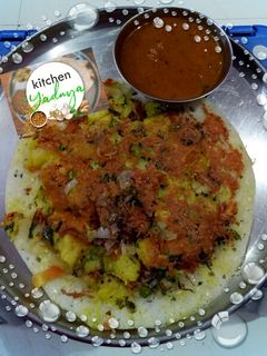 चीझ़ मसाला उत्तपम (cheese masala uttapam recipe in marathi) रेसिपी चे मुख्य फोटो