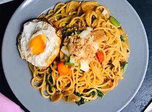 Foto resep Mie Tek Tek Spaghetti Goreng Jawa