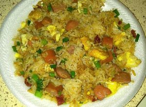 Una foto de Arroz Chaufa (fried Rice)