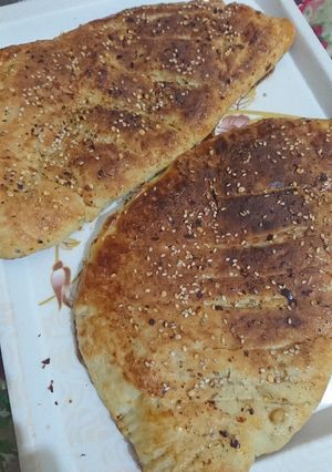 A picture of Chilli garlic chease mayo chicken bread.