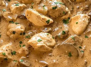 Foto de Stroganoff de Frango Cremoso.😍