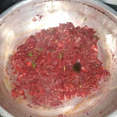 A picture of Beet root sabji.