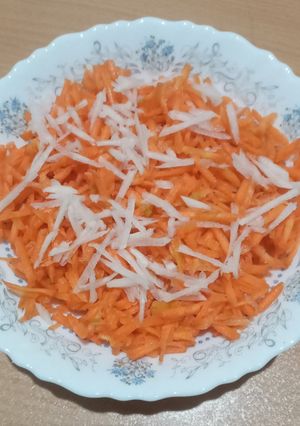 عکسی از دستور سالاد زمستانی شلغم و هویج
