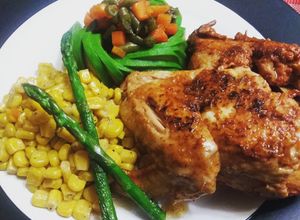 Una foto de Pollo a la olla con verduras