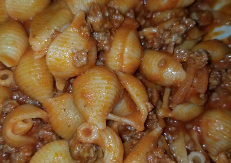 How to Make Moms Goulash