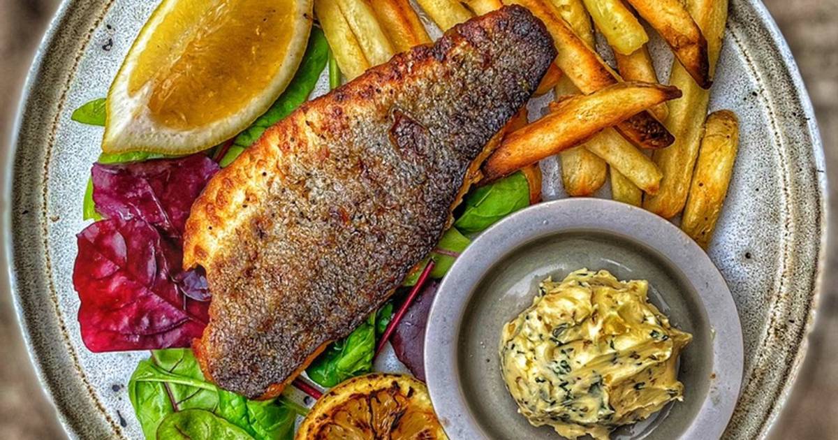 Lemon & Black Pepper Sea Bass w / Garlic Fries Recipe by Craig Stokes