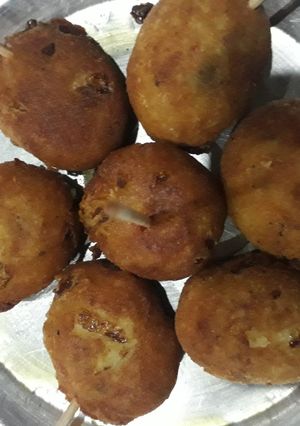 A picture of Paneer lollypop.