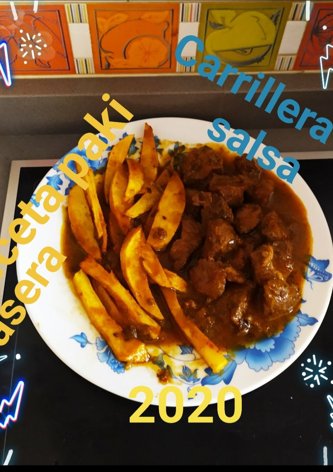 Una foto de Carrillera en salsa andalus🌹🌺 paso a paso 🍴a mí manera🍽