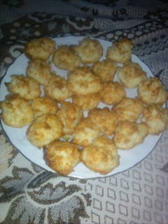 A picture of Coconut Macaroons 😍.