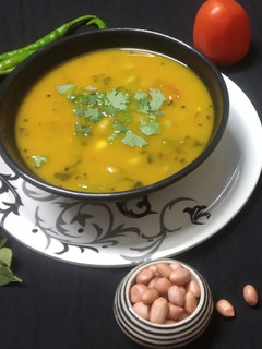 ગુજરાતી વરાની દાળ (Gujarati Vara Dal Recipe In Gujarati) રેસીપી મુખ્ય ફોટો