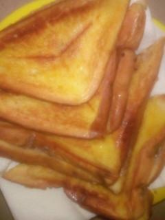 A picture of Toasted sandwich.