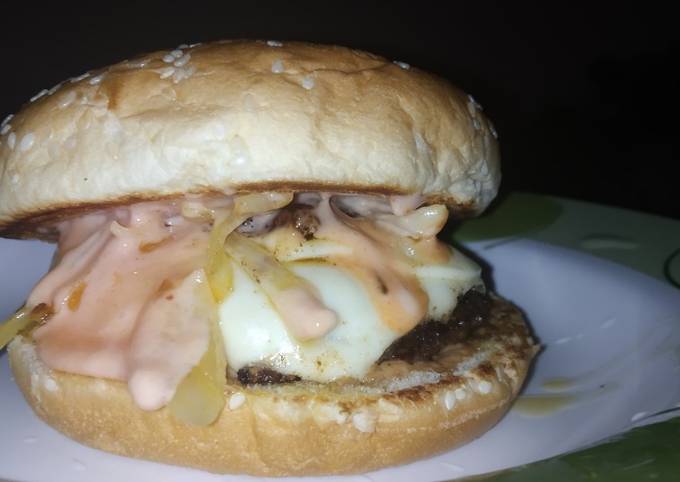 Ini dia! Cara  bikin Juicy Patty Burger yang gurih