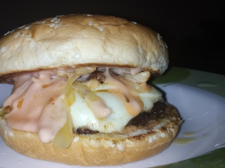 Ini dia! Cara  bikin Juicy Patty Burger yang gurih