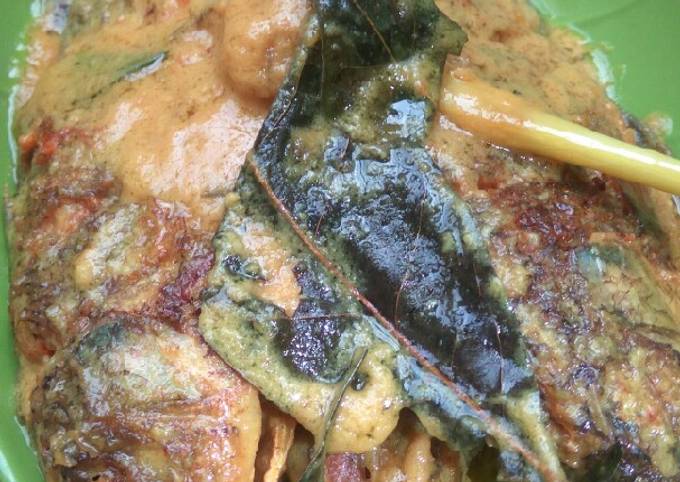 Resep Semur Ikan Mujaer Bumbu Kuning Oleh Ajeng Nur Habibah Cookpad