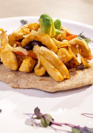 Una foto de Panuchos de Pollo