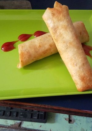 A picture of Veg spring rolls.