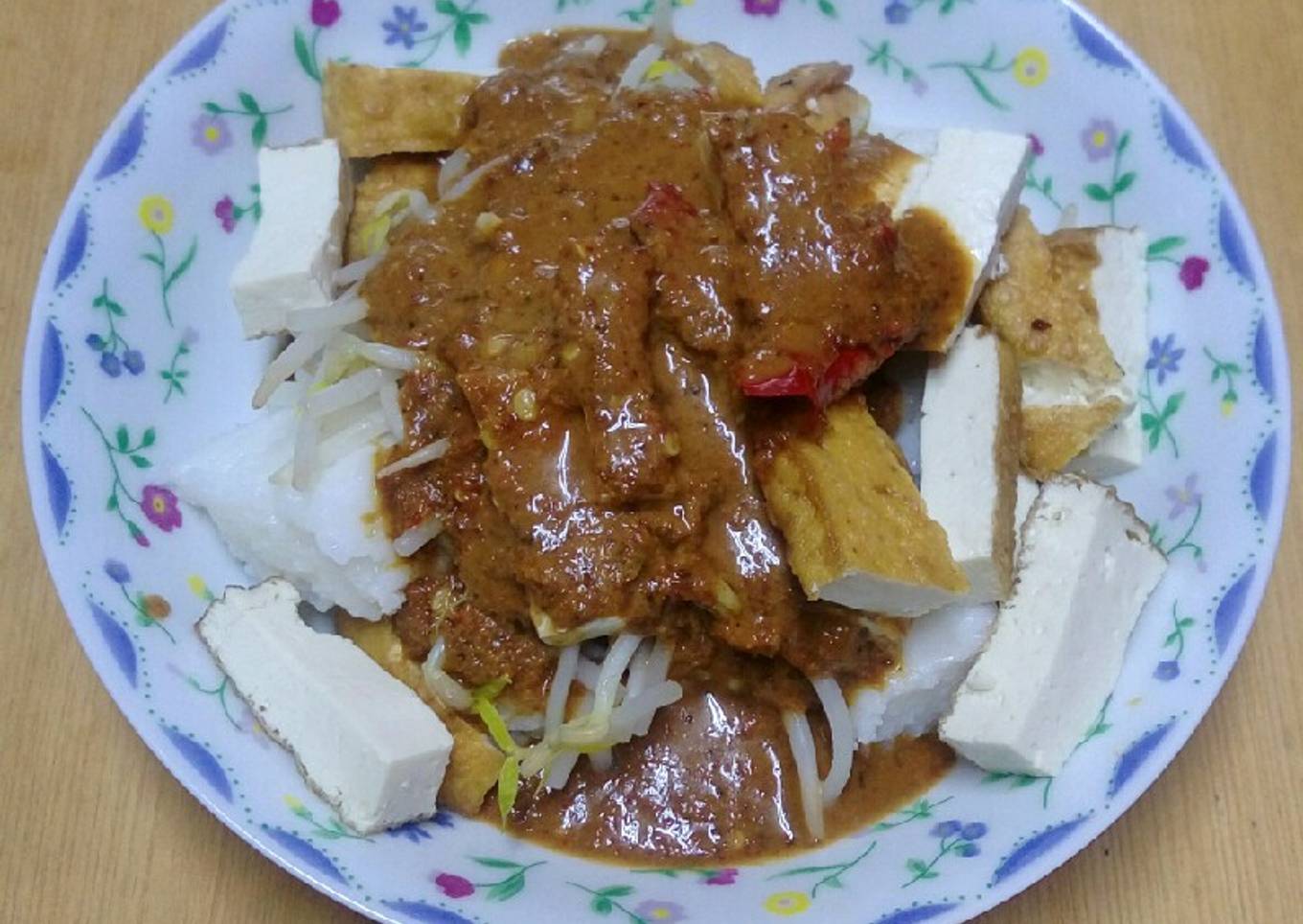 Ketupat Tahu