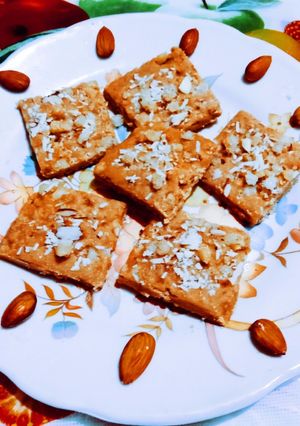 A picture of શિયાળાનું સ્પેશિયલ વસાણું ગુંદરની સુખડી.