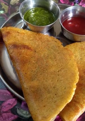 A picture of Moong ki dal ka cheela.