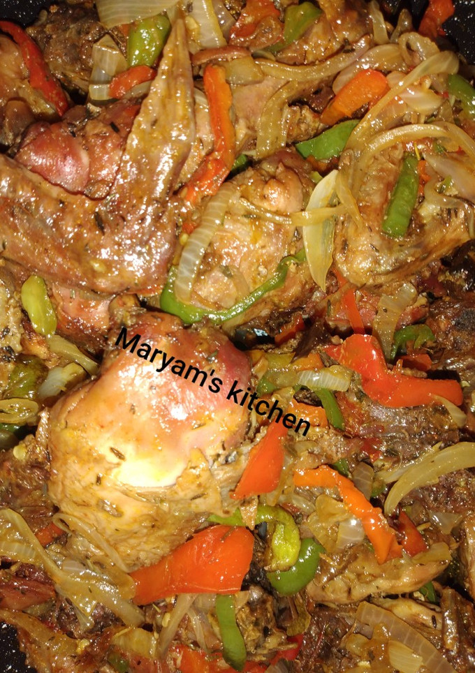 A picture of Peppered chicken.