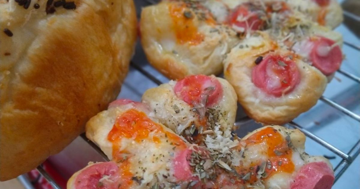 Resep 13. Roti Manis oleh Iin Fatimah - Cookpad