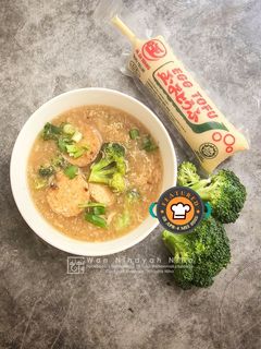 Gambar Sup Tauhu Telur dan Sayuran