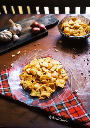 Foto resep Savory Fried Garlic Cookies Eggless🧄🍪