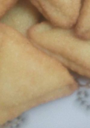 صورة لوصفة مثلثات السميد