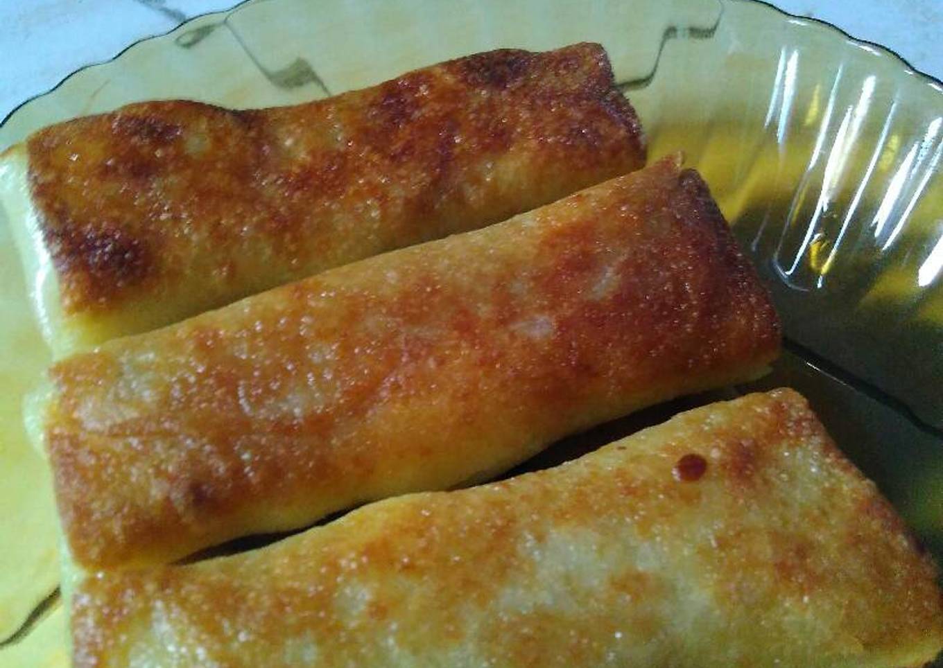 Lunpia isian wortel telur rebus