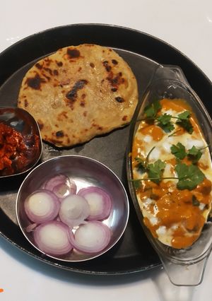 શાહી પનીર(Shahi paneer Recipe in Gujarati) રેસીપી મુખ્ય ફોટો