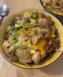 親子丼(滑蛋雞肉飯)