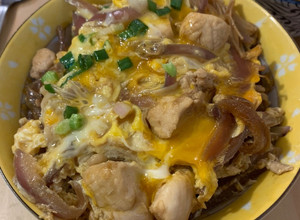 親子丼(滑蛋雞肉飯) 的食譜成品照片