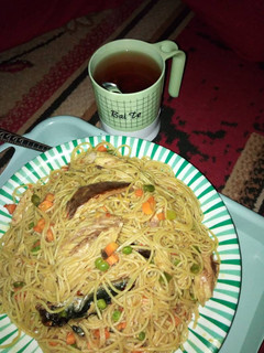 A picture of Spaghetti jellof.