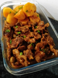 Foto de Moela de galinha com batatas