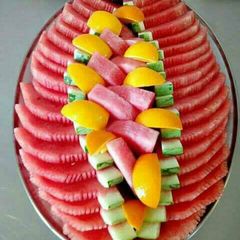 Fruit plater A picture of Fruit plater.
