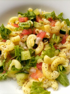 A picture of Easy pasta salaad 🥗.