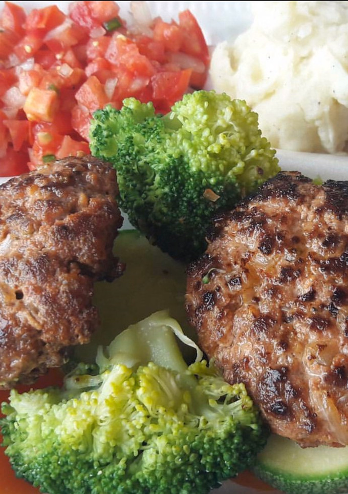 Una foto de Tortitas de carne molida