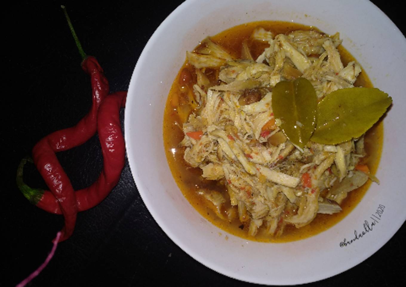 Suwir ayam balado